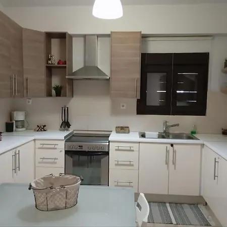 A And D View House
